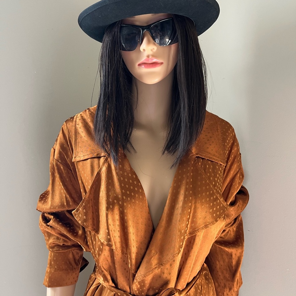 Ladies trench coat with belt XL
